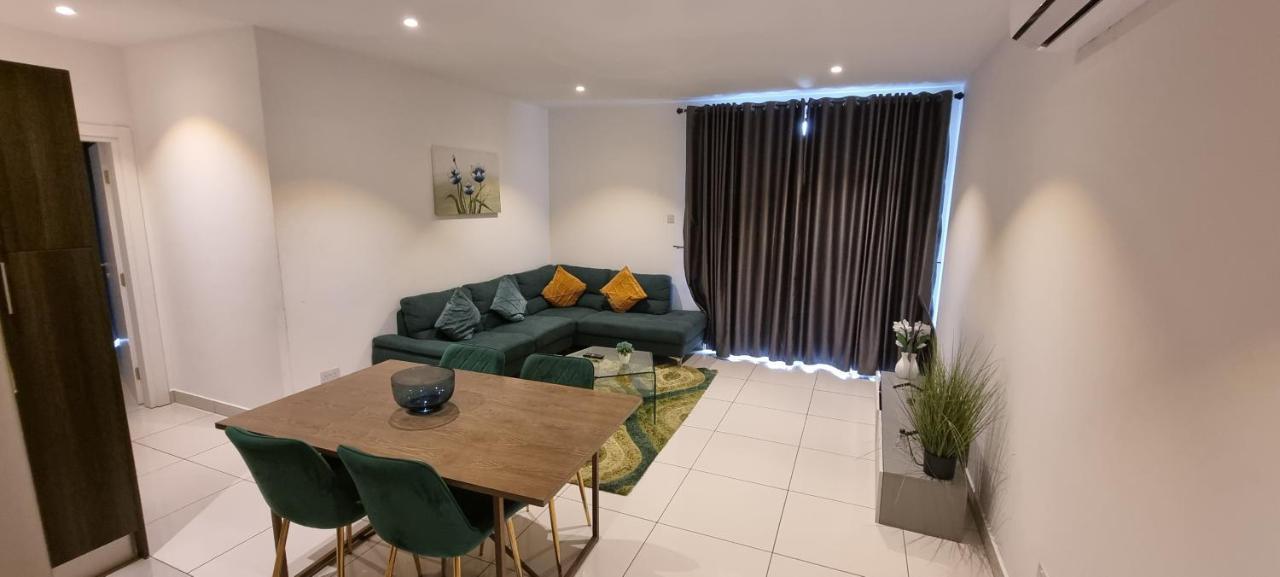 Embassy Gardens Luxury Suites Cpg Accra Luaran gambar